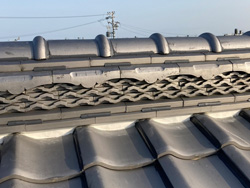 三日月漆喰と棟ラバー